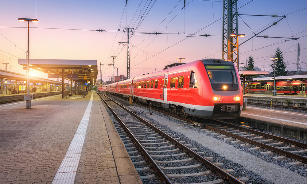Järnvägstransit